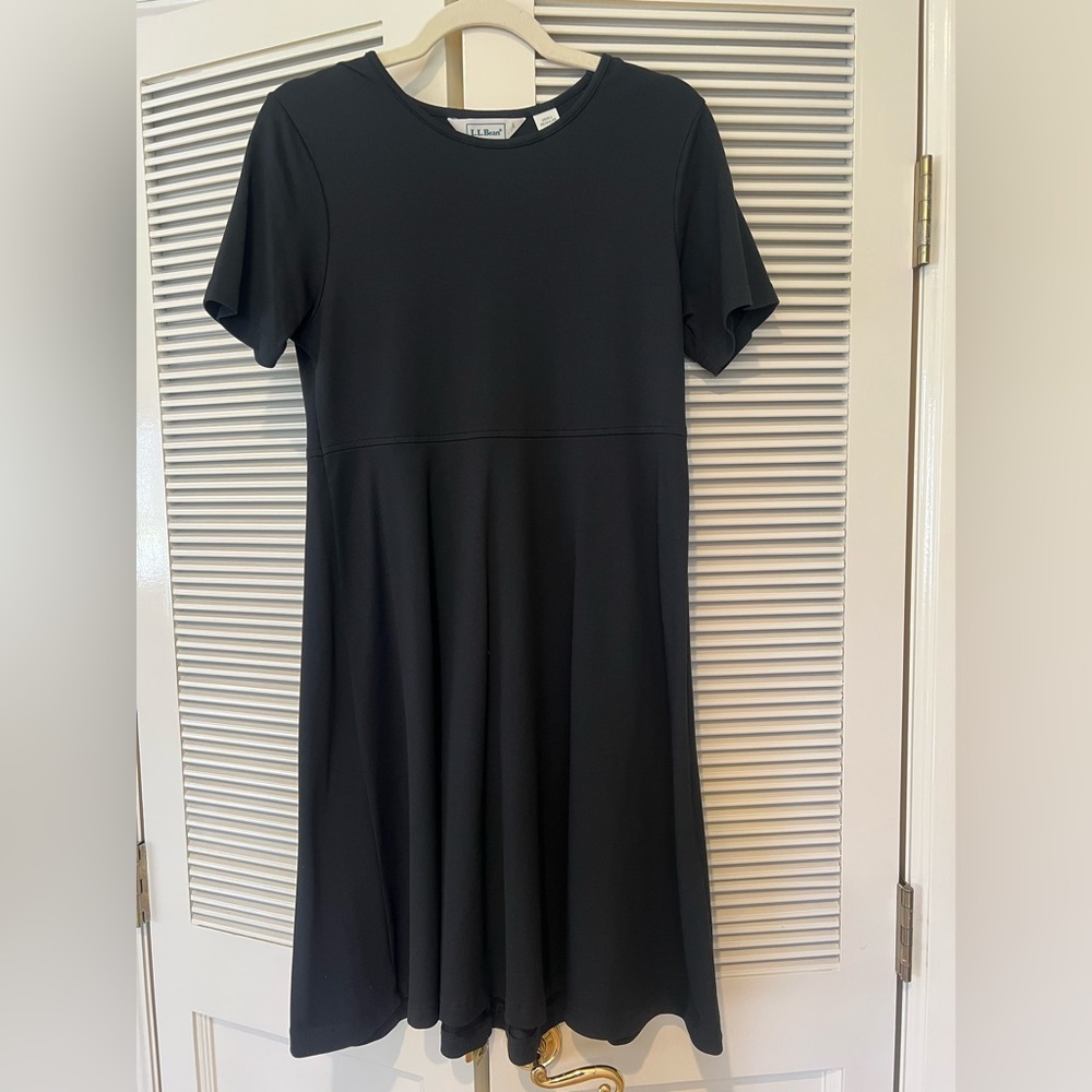 L.L. Bean black short sleeve dress
